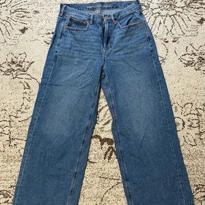 American Eagle Wide Leg Skater Jeans Women Size 6 Short. Brand new, never worn!